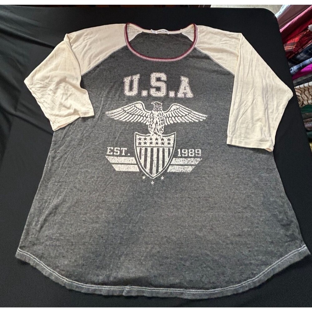 NWOT Maurices Top Size 2 2X Gray Raglan 3/4 Slv USA Eagle Graphic Lightweight